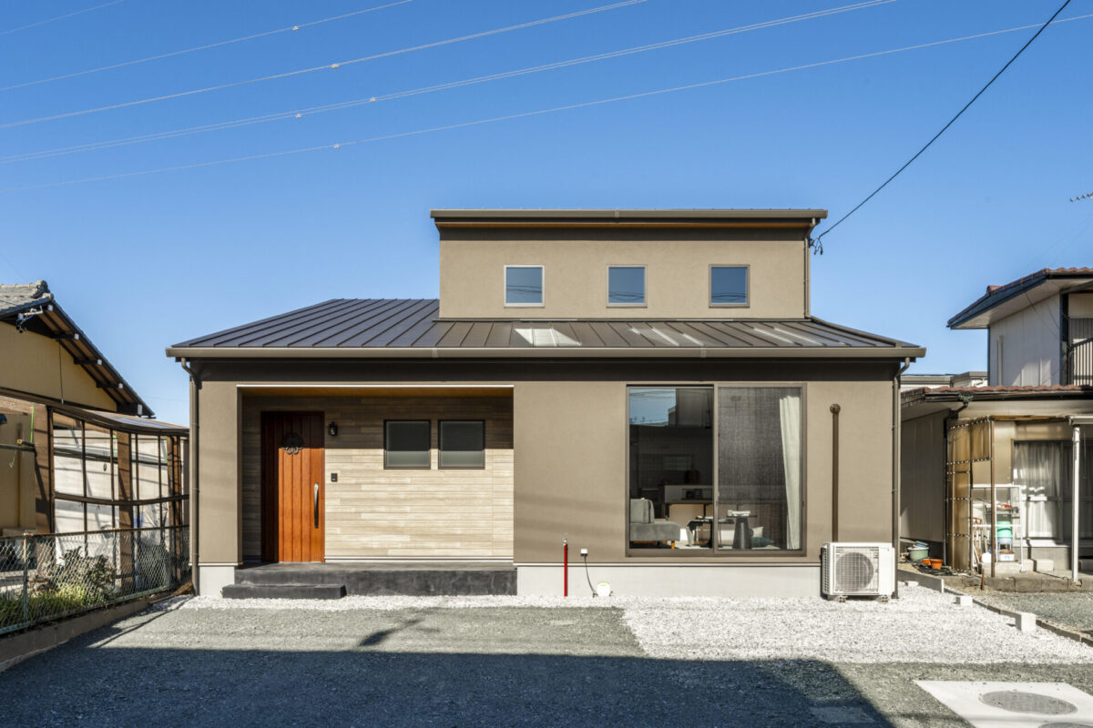 ワンフロアで生活が完結する新感覚の平屋風の住まい。