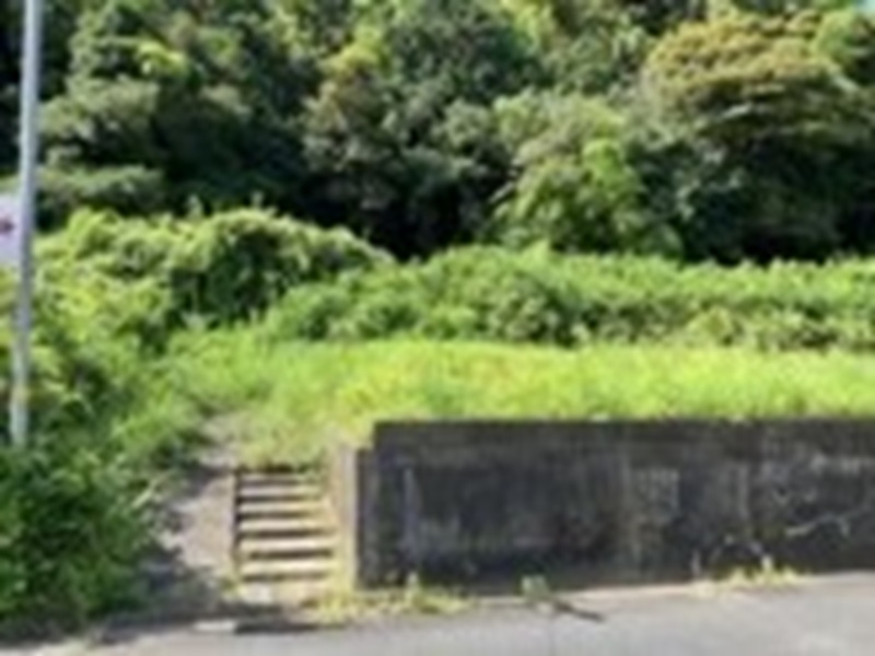 湖西市新居町内山　133.00坪